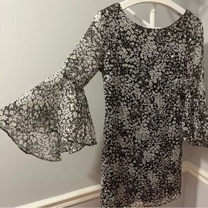 6P Metallic Shiny Jessica Howard lined dress with sheer bell sleeves - zip back